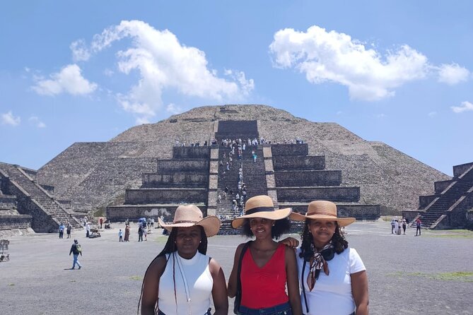 Exclusive Teotihuacán Pyramids, Cave & Hot Air Balloon Ride - Sunrise Hot Air Balloon Over Teotihuacán Offers Breathtaking Views