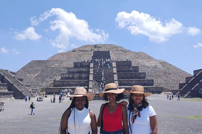 Exclusive Teotihuacán Pyramids, Cave & Hot Air Balloon Ride - Comfortable Return Trip to Mexico City