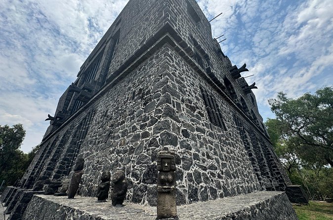 EXCLUSIVE TOUR at the Diego Rivera Anahuacalli Museum - small groups - Limitations and Considerations