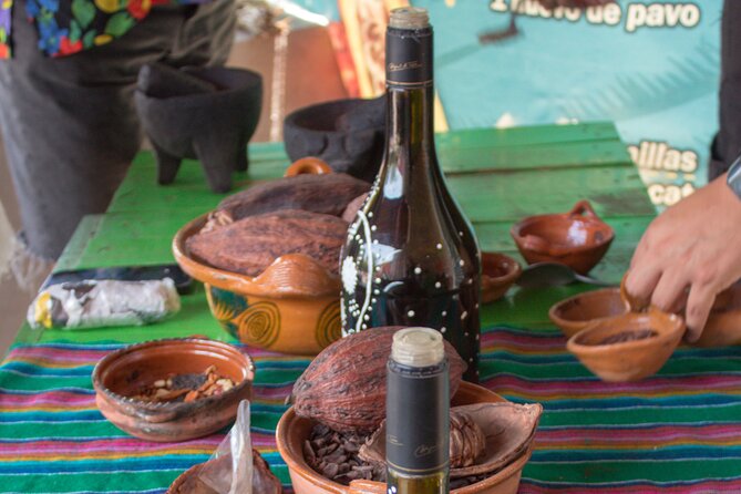 Exclusive Tour in Teotihuacan, Breakfast in the Cave and CDMX pick-up - Tasting Regional Beverages and Learning About Maguey and Obsidian