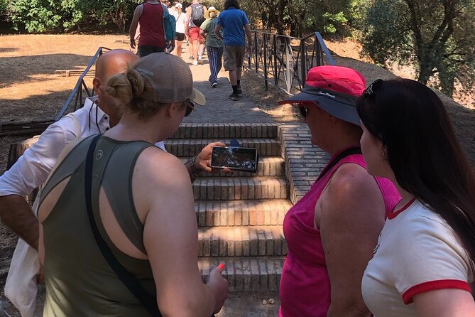 Exclusive Tour of the Colosseum, ARENA Floor and Roman Forum - Exploring the Roman Forum and Government Buildings