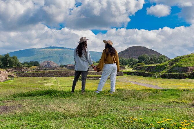 EXCLUSIVE TOUR Teotihuacan - small groups - Details of the 2-Hour Site Visit and What’s Included