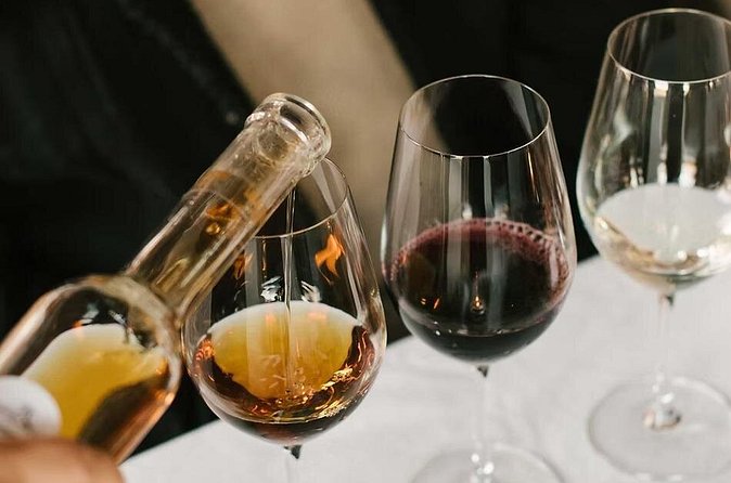 Exclusive Vancouver Local Winery Tasting Experience - Logistics and Comfort: How the Tour Runs