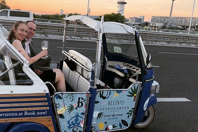 Exclusive VIP Top 10 Tour Vienna in Tuk Tuk - Optional Food and Wine Add-On