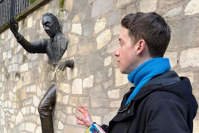 Exclusive Walking Tour In Montmartre With Local Guide - Honoring a French Icon at the Buste de Dalida