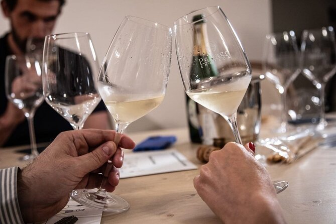 Exclusive Wine Tasting in the Historic Center of Siena - Explore the Unique World of Tuscan Sparkling Wines in Siena