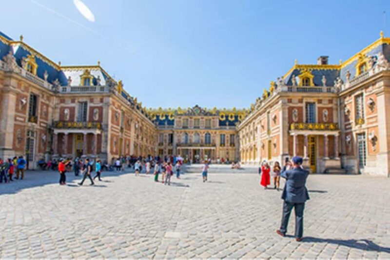 Excursion from Paris to Versailles Palace by Tootbus - The Convenience of Return Transportation