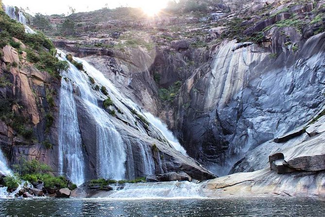 Excursion to Finisterre + Muxia + Costa da Morte (7 stops) - Exploring Muros Old Port: Historic Seaside Town