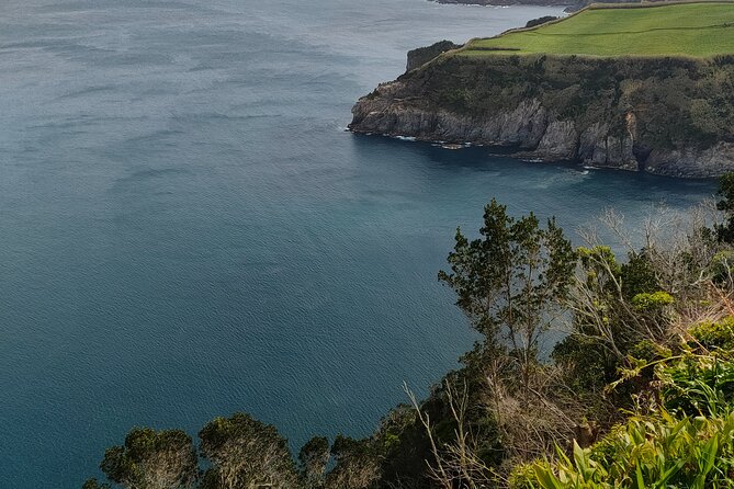 Excursion to Furnas and Nordeste with Cozido das Furnas - Lagoa das Furnas and the Famous Fumaroles