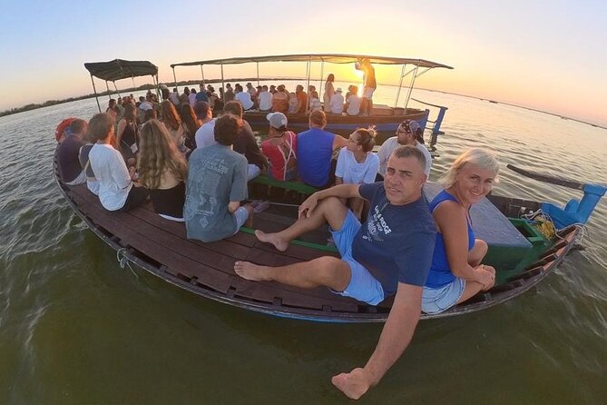 Excursion to the lagoon, sunset and boat ride. - Discover the Unique Lagoon and Sunset Tour in Valencia