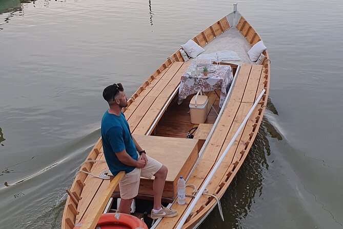 Excursion to the lagoon, sunset and boat ride. - Why This Tour Is Worth Considering in Valencia