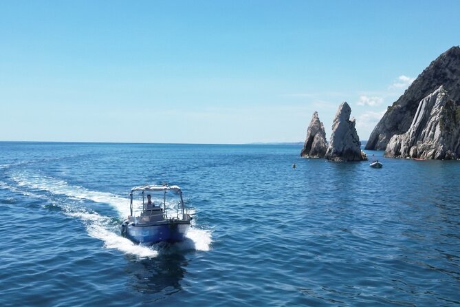 Excursions and boat trips along the Conero Riviera from Numana - Snorkeling, Swimming, and Tasting Local Wine