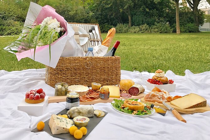 Experience a Decadent French Picnic with Wine Pairing in Paris - An Elegant French Picnic with Wine in Paris for $173.72