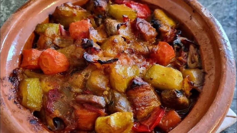 Experience Bosnian Cuisine: Learn to Make Lonac & Hurmasice - Learning the Medieval Roots of Bosnian Cuisine