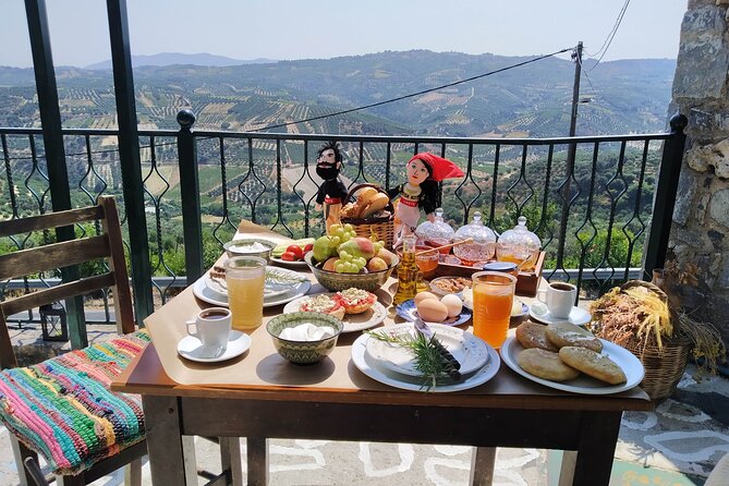 Experience Cretan Breakfast by locals - Key Points