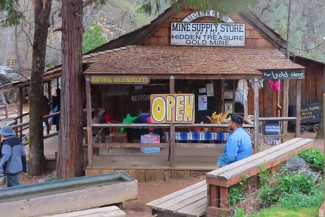 Experience Guided Tour of the History and Geology of Gold Country - Discover Gold Country’s Hidden Stories with a Guided Tour in California