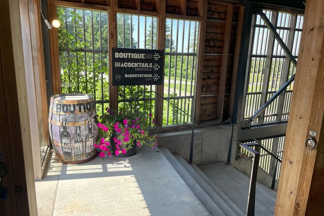 Experience île d'Orléans and the falls with a local guide - Montmorency Falls: Spectacular Views and Multiple Vantage Points