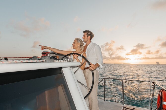 Experience Private Family photoshoot on Newport Beach - Comparing This Tour with Similar Experiences