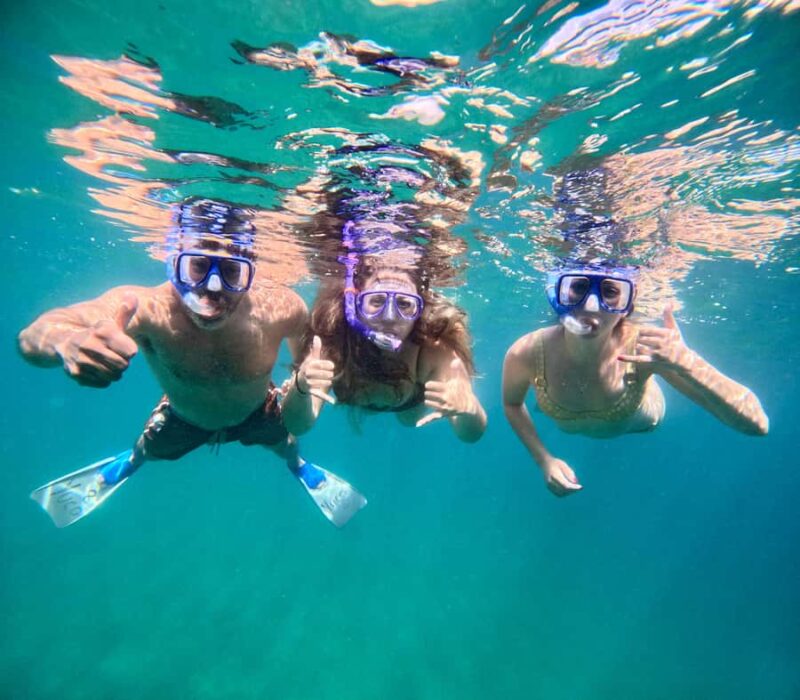 Experience the bays of Huatulco with a visit to Chachacual Beach - Key Points