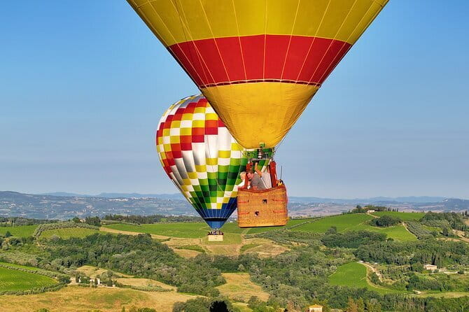 Experience the Magic of Tuscany from a Hot Air Balloon - Landing, Toasting, and Breakfast in the Tuscan Countryside