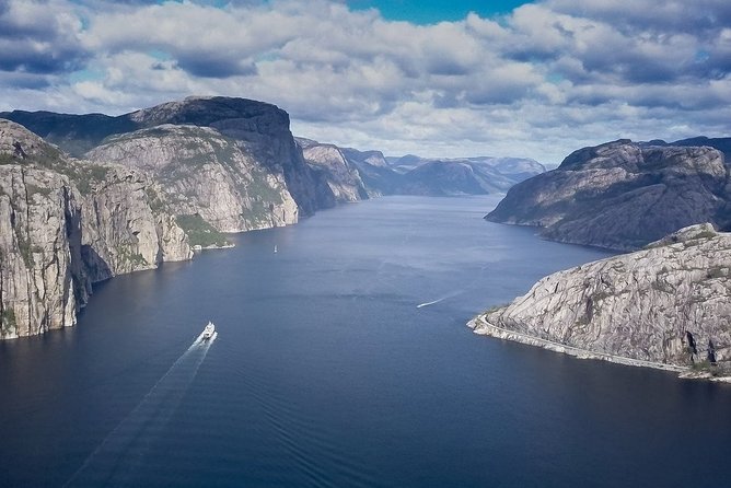 Experience the magnificent Lysefjord, Pulpit Rock. Join-in tour from Stavanger - Why This Tour Stands Out in Stavanger