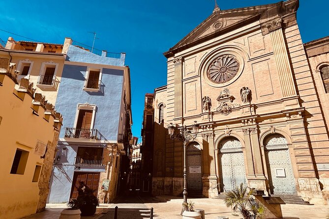 Experience Valencias Historical Heart: A Self-Guided Audio Tour - The Frescoed Ceilings of San Nicolás Church