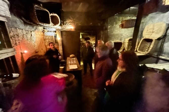 Experience with traditional winery tasting serrana s.XVI - The Guide and Overall Experience