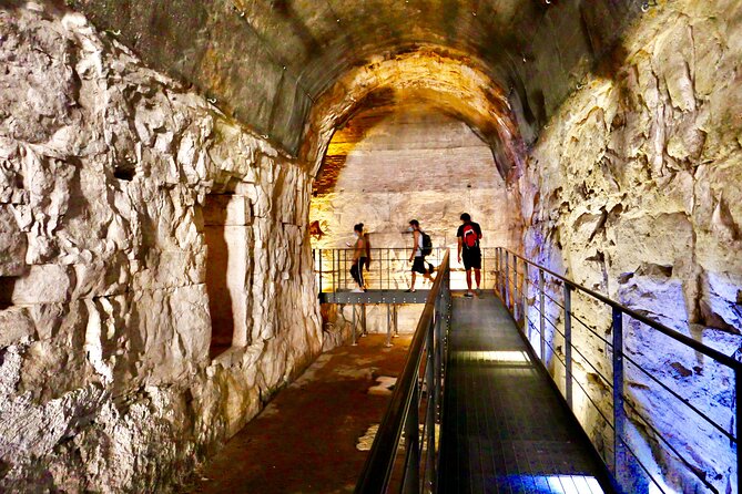 Expert Guided Tour of Colosseum Arena OR Underground, and Forum - Starting Point and Practical Details in Rome