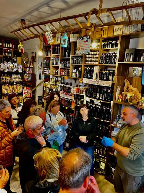 Expert Guided Visit & Tasting, Alberobello - Exploring Alberobello’s UNESCO World Heritage Site