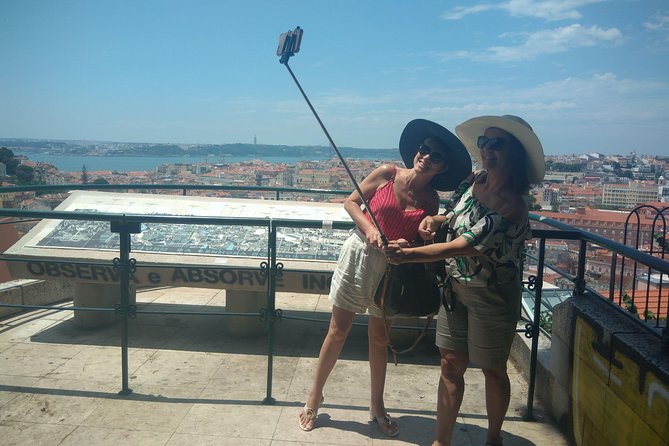 Expert Tour of Lisbon in Private Eco Tuk Tuk Tuk - Experiencing Lisbon’s Cultural Hub: Chiado