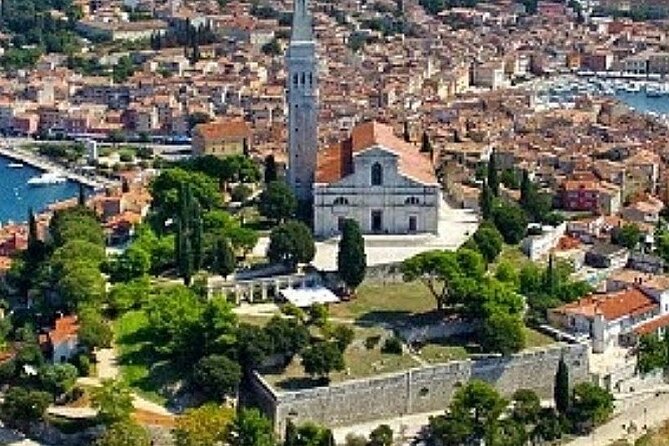 Exploration of the Istrian Coast Pore Rovinj Lim fjord and Vrsar - Vrsar: Beach or Town Exploration