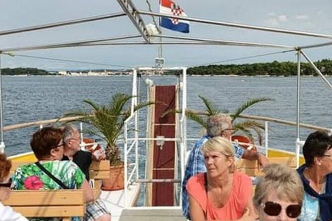 Exploration of the Istrian Coast Pore Rovinj Lim fjord and Vrsar - The Onboard Lunch and Refreshments