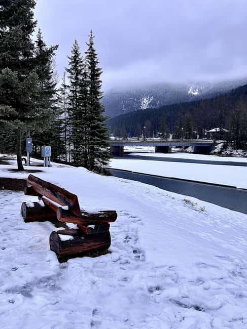 Explore 9 Spots: Private Customizable Banff Icefield Tour - Exploring Lake Louise, a Canadian Rockies Highlight