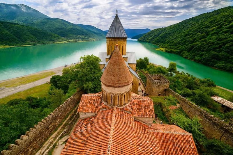 Explore Ananuri, Gudauri, & Kazbegi Guided Day Tour - Key Points