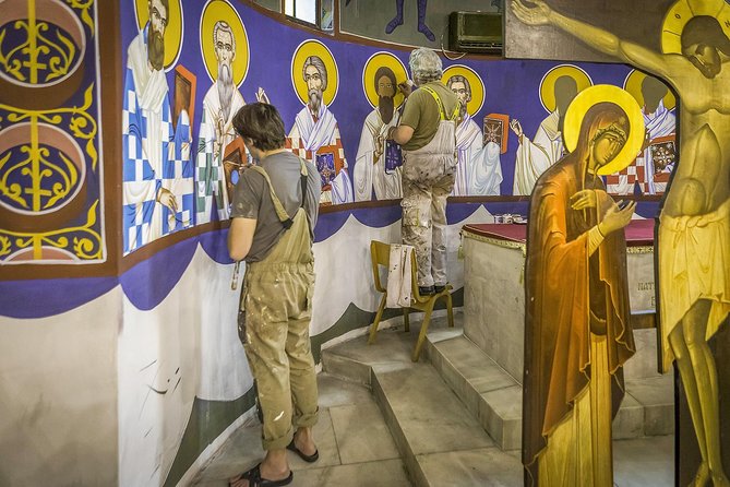 Explore Belgrades Art and Culture with a Local - Dorcol: The Neighborhood of Street Art