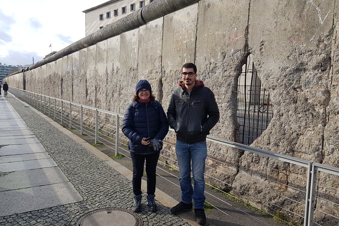 Explore Berlin History and Highlights Sightseeing Tour - Final Stop on Museum Island