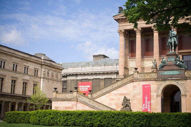 Explore Berlin Shore Excursion: Top Attractions Private Tour from Warnemuende - Key Points