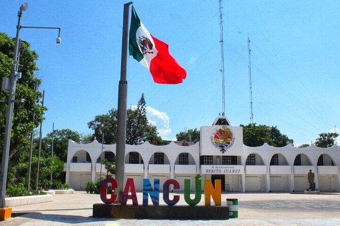 Explore Cancun City Tour! Round transportation - Visiting the El Meco Archaeological Site