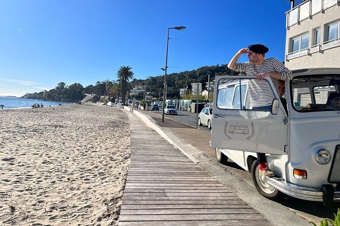 Explore Cannes Countryside in Style with our Classic Bus Tours! - The Guide’s Role in Revealing Local Secrets