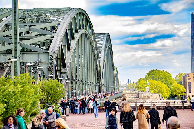 Explore Cologne in 60 minutes with a Local - Practical Details: Group Size, Pacing, and Flexibility