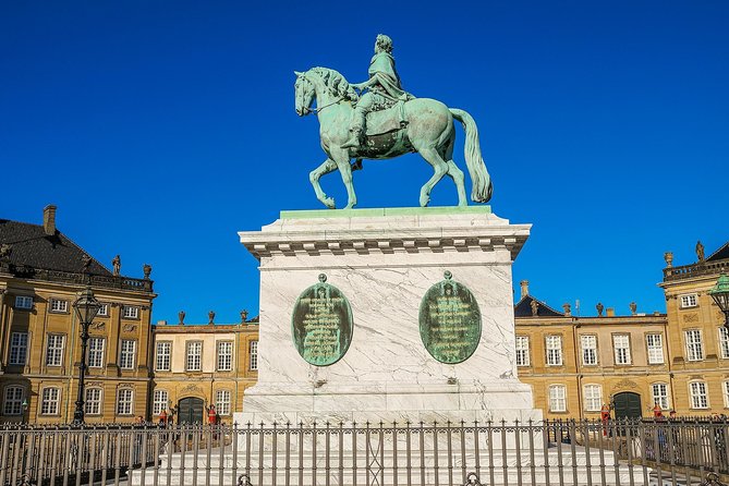 Explore Copenhagens Art and Culture with a Local - Visiting Amalienborg Palace and the Danish Royal Opera