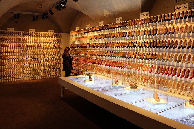 Explore Florence Starting from Italy's Second Largest Duomo - Unique Features That Set This Tour Apart