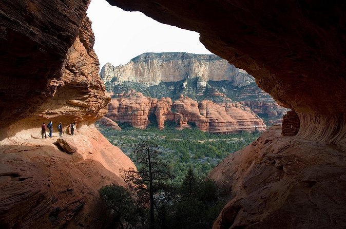 Explore Grand Canyon and Sedona in Arizona - Sedonas Famous Red Rocks and Vortex Sites