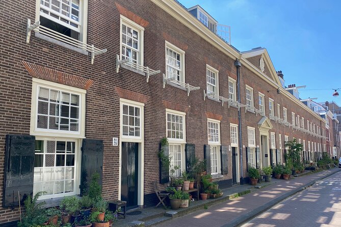Explore hidden streets with friends - Private Tour - Explore Amsterdam’s Quiet Corners and Authentic Neighborhoods