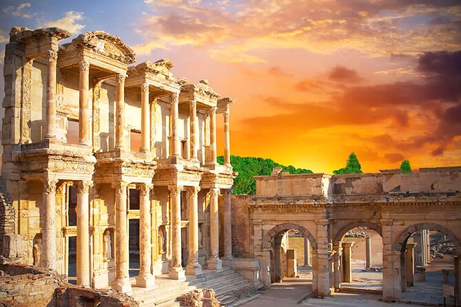 Explore history with Ephesus tour and relax with Turkish Bath! - Key Points