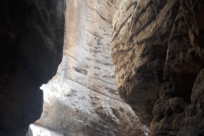Explore IMBROS GORGE. - The Guide: Knowledge and Enthusiasm