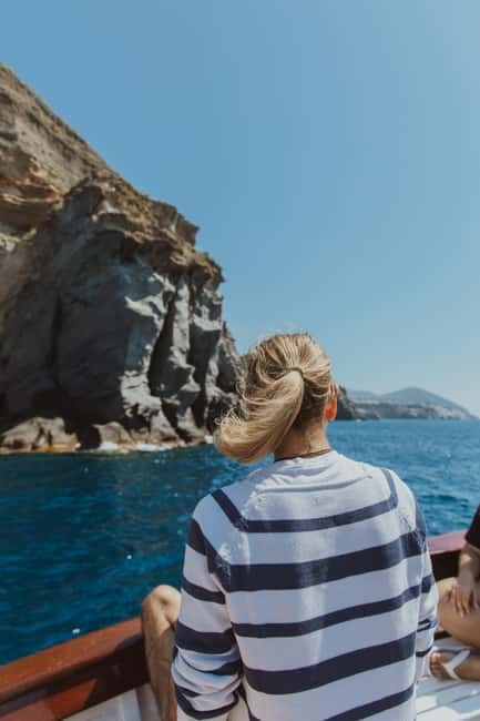 Explore Ischia by Sea: Swimming, Relaxation, Local Flavors - Enjoying Authentic Italian Cuisine on the Water