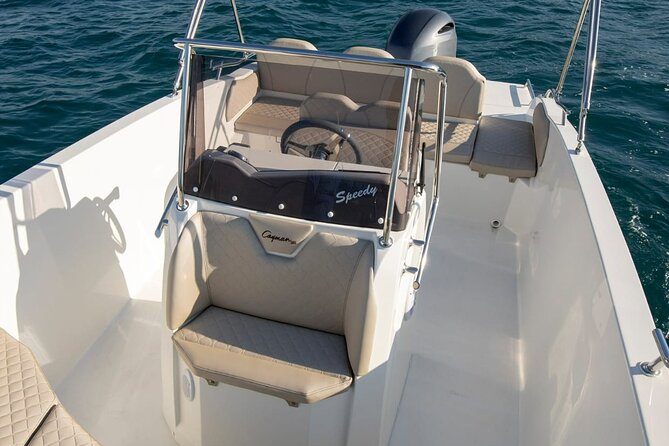 Explore islands Brac, olta and Blue Lagoon with Cayman Deluxe - Key Points