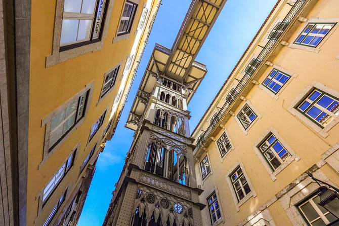 Explore Lisbon in 60 minutes with a Local - Ascending the Santa Justa Lift for an Engineering Marvel