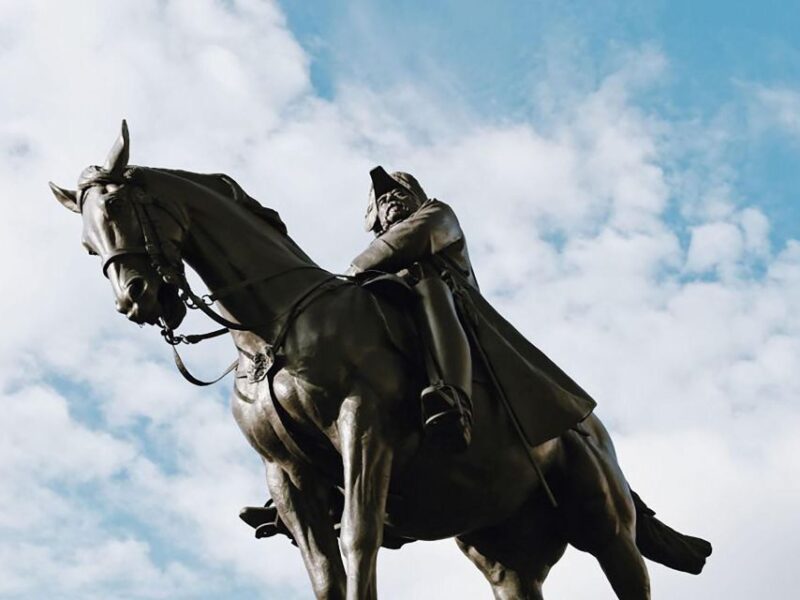 Explore London, Cenotaph, and Buckingham Palace - Exploring Londons Historic Heart in 3.5 Hours